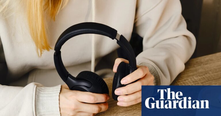 Hazardous substances found in all headphones tested by ToxFREE project | Headphones Hazardous substances found in all headphones tested by ToxFREE project | Headphones