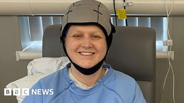 Charity helps ease chemo patients' hair loss fears