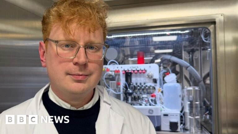 Charity to trial 'gold-standard' cancer scan