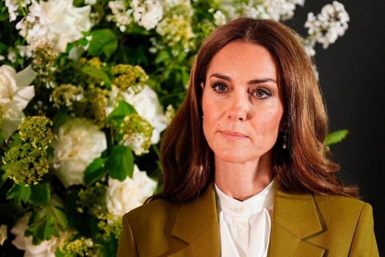 Princess Catherine Takes Her First Solo Trip Abroad After Cancer Goes Into Remission Princess Catherine Takes Her First Solo Trip Abroad After Cancer Goes Into Remission