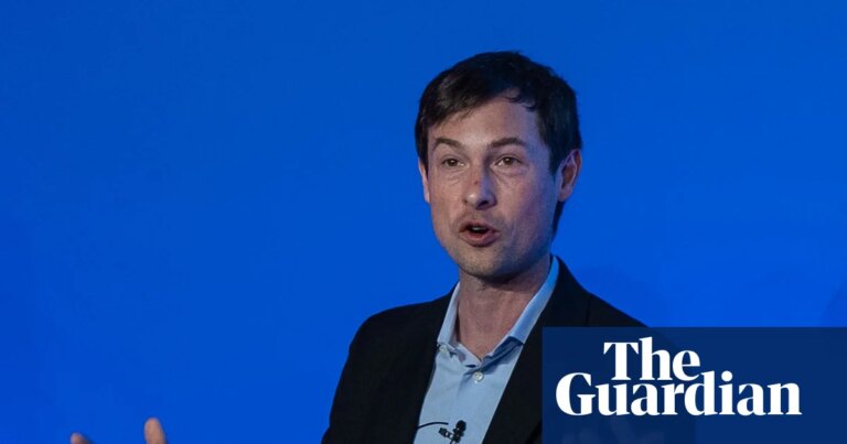 ‘Research here is world class’: son of Steve Jobs looks to invest in UK cancer care | Venture capital