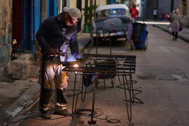 Cuba Quantifies Impact of US Oil Blockade on Children’s Health and Daily Life Cuba Quantifies Impact of US Oil Blockade on Children's Health and Daily Life