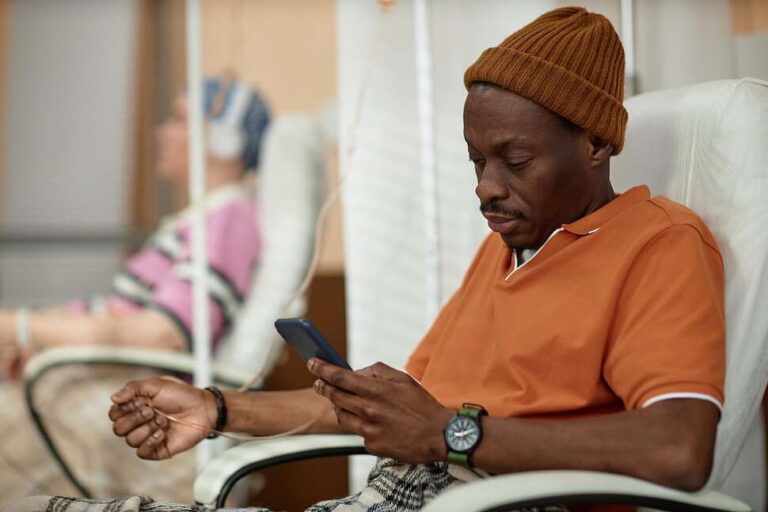 Smartphone App Helps Those With Advanced Cancer Maintain Quality Of Life Smartphone App Helps Those With Advanced Cancer Maintain Quality Of Life