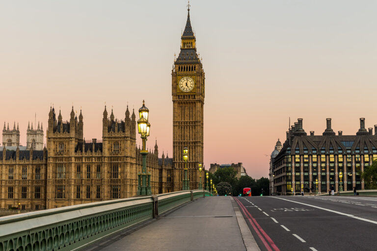 Boosting clinical trials – will the National Cancer Plan deliver? – Cancer Research UK Boosting clinical trials – will the National Cancer Plan deliver? - Cancer Research UK