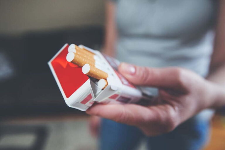 Many Smokers Unaware Of Heart, Brain Risks Of Smoking Many Smokers Unaware Of Heart, Brain Risks Of Smoking
