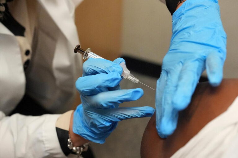 One Shot or Two? What to Know About HPV Vaccination Recommendations One Shot or Two? What to Know About HPV Vaccination Recommendations