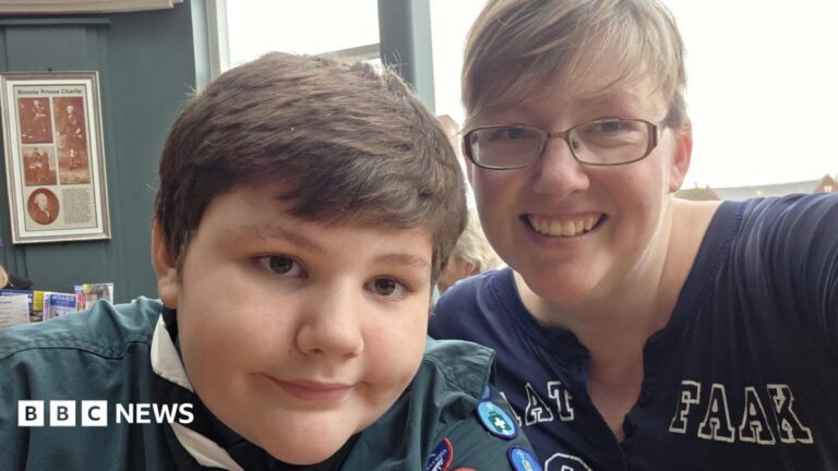 Warrington teen to shave head to support mum with stage 4 cancer Strictly Come Dancing S24